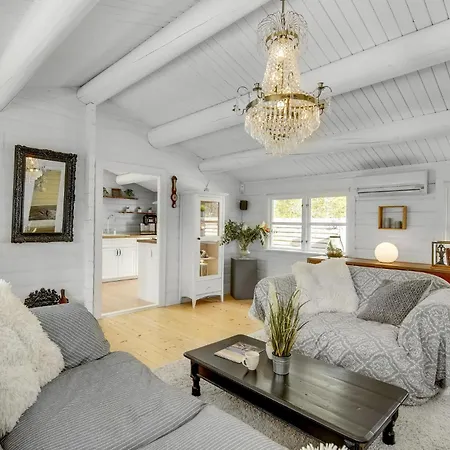 펜션 3 Bedroom Gorgeous In