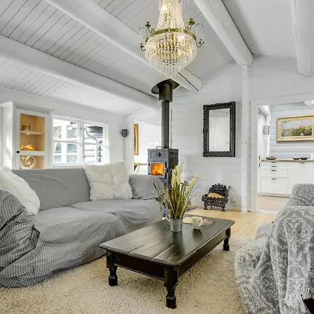 펜션 3 Bedroom Gorgeous In *